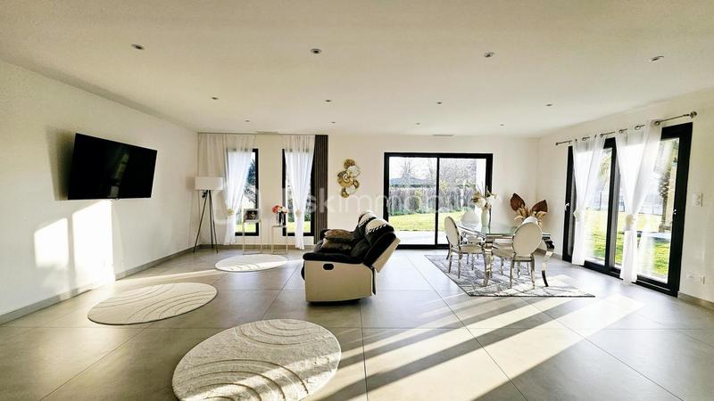 Maison - 131 m² - 5 pièces