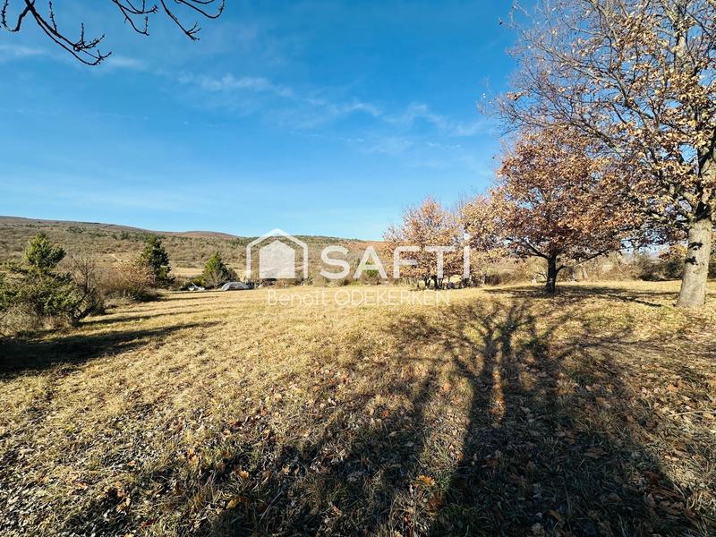 Maison - 300 m² - 8 pièces