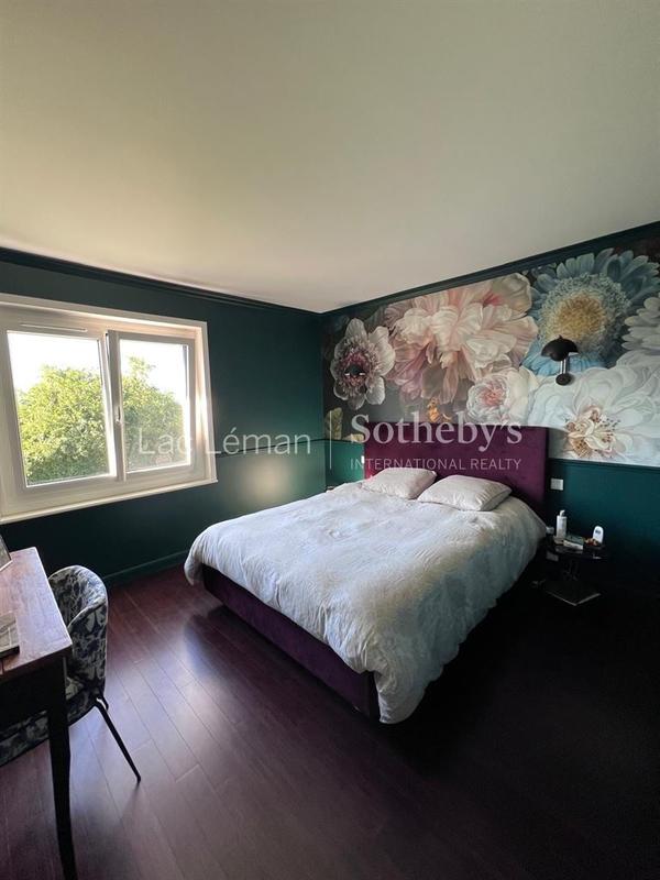 Maison - 174 m² - 6 pièces