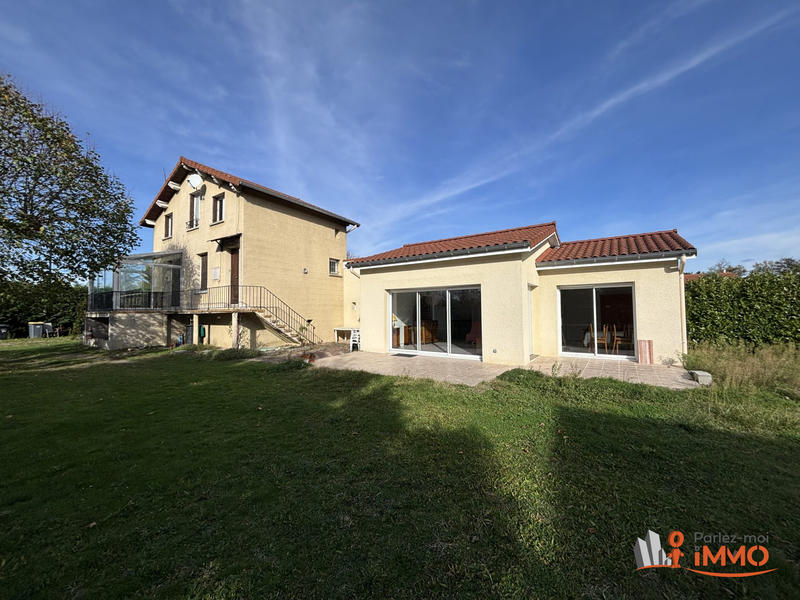 Maison - 155 m² - 8 pièces