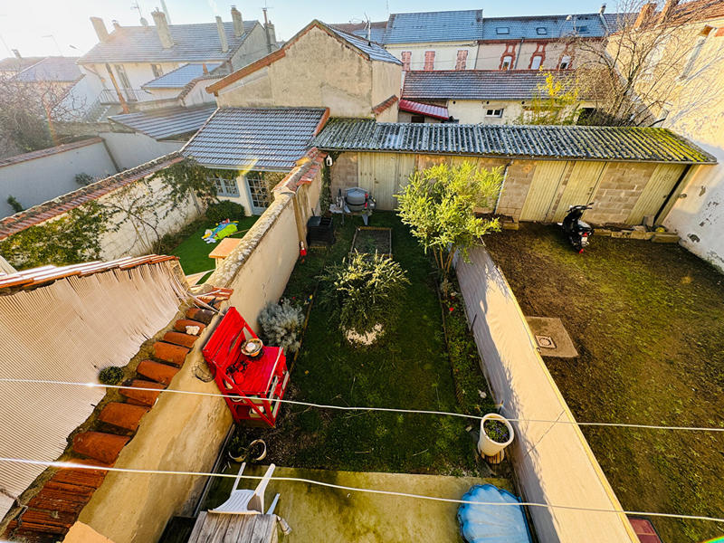 Immeuble - 3 pièces