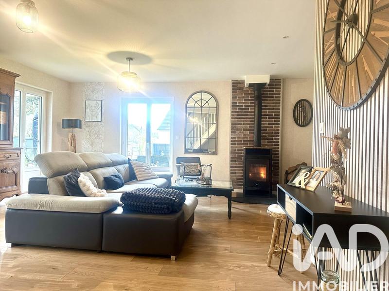 Maison - 156 m² - 9 pièces