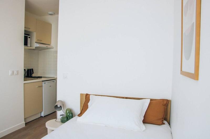 Chambre - 21 m² - 4 pièces