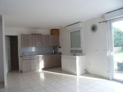 Maison traditionnelle - 92 m² - 4 pièces