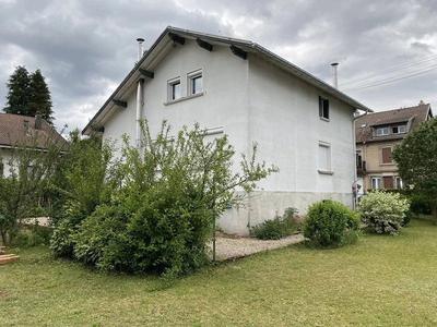 Maison - 131 m² - 8 pièces