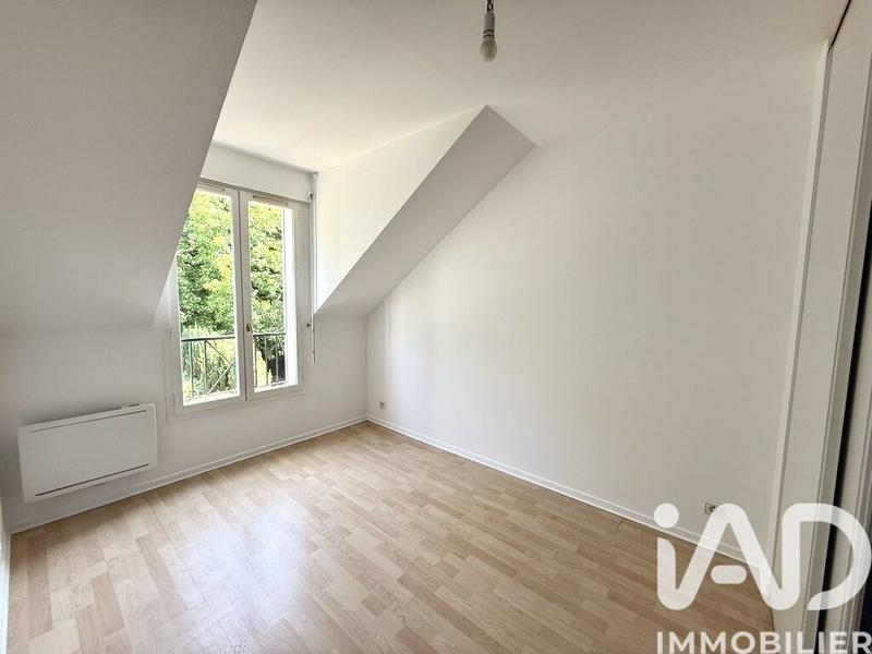 Maison - 96 m² - 6 pièces
