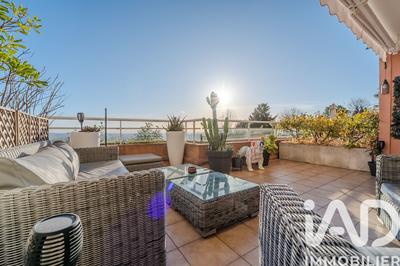 Appartement - 76 m² - 4 pièces