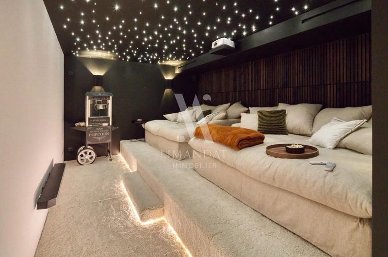 Villa - 286 m² - 6 pièces