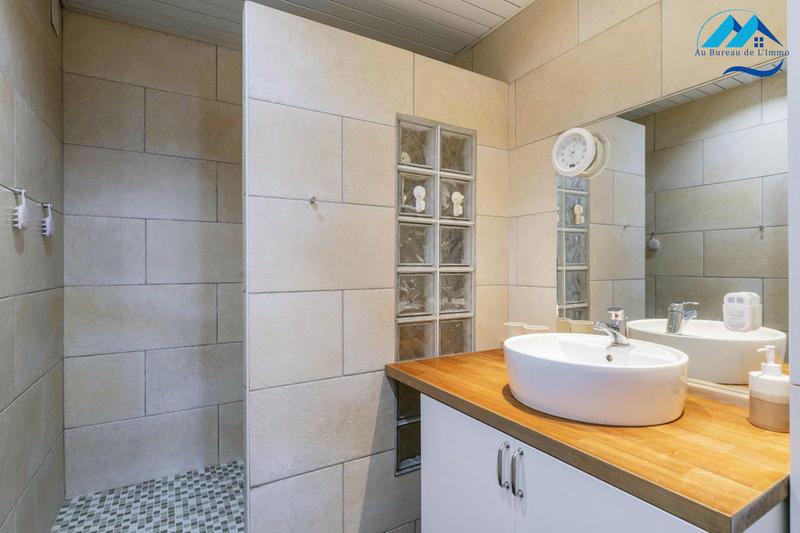 Appartement - 86 m² - 4 pièces