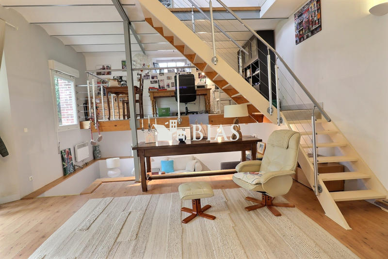 Maison ancienne - 225 m² - 7 pièces