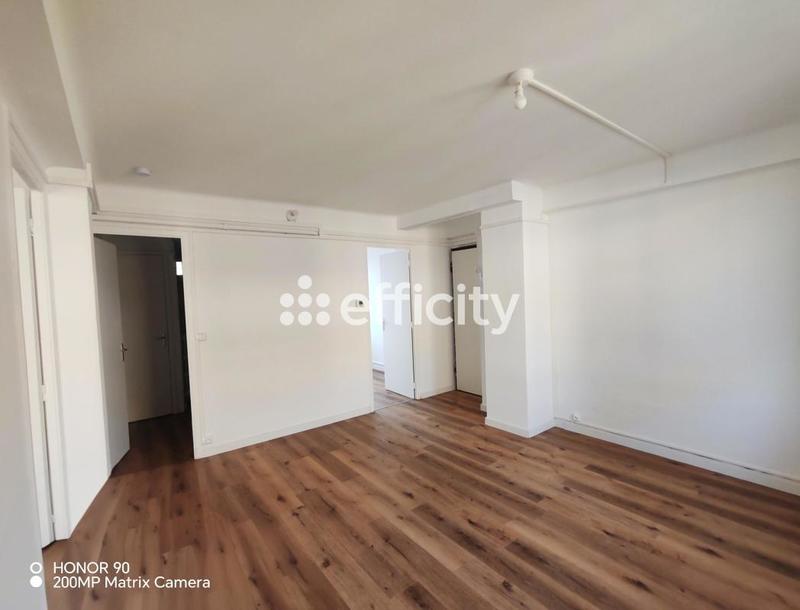 Appartement - 55 m² - 3 pièces