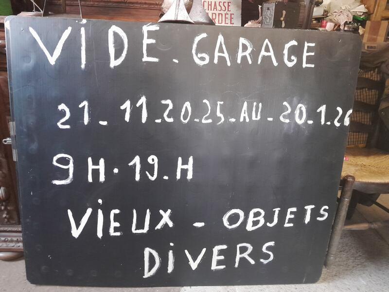 Vide garage