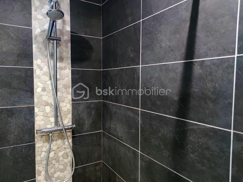 Pavillon - 111 m² - 5 pièces