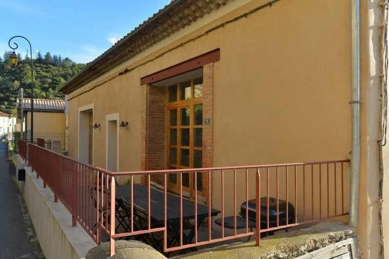 Maison traditionnelle - 478 m² - 13 pièces