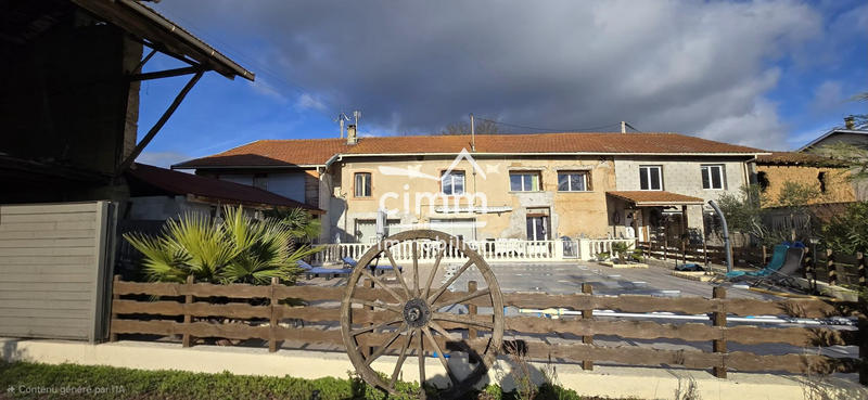 Maison ancienne - 260 m² - 6 pièces