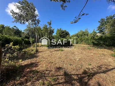 Terrain - 786 m²