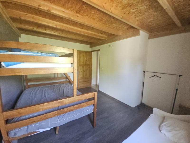 Villa - 243 m² - 8 pièces