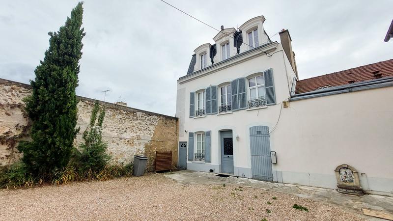 Maison - 133 m² - 6 pièces