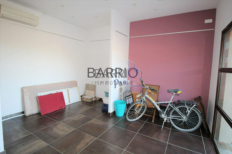 Bureau - 225 m² - 6 pièces