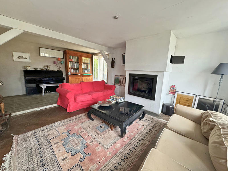 Maison - 157 m² - 6 pièces