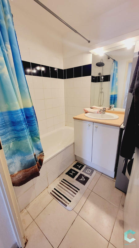 Appartement - 67 m² - 4 pièces