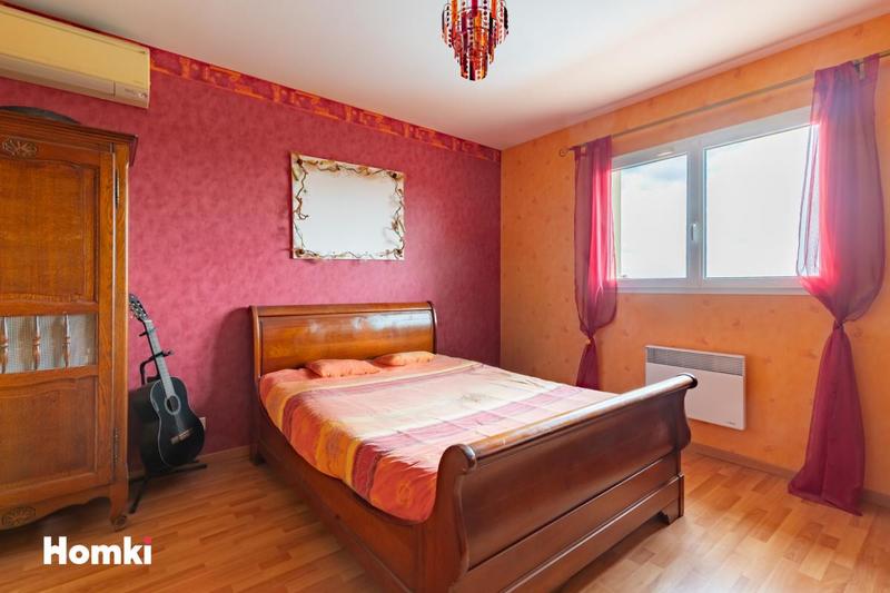 Maison - 170 m² - 5 pièces