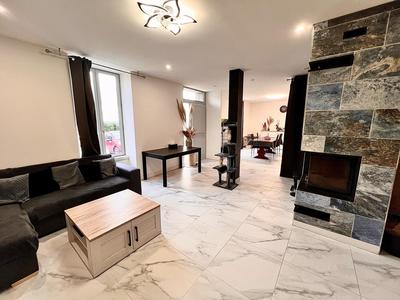 Maison ancienne - 160 m² - 6 pièces