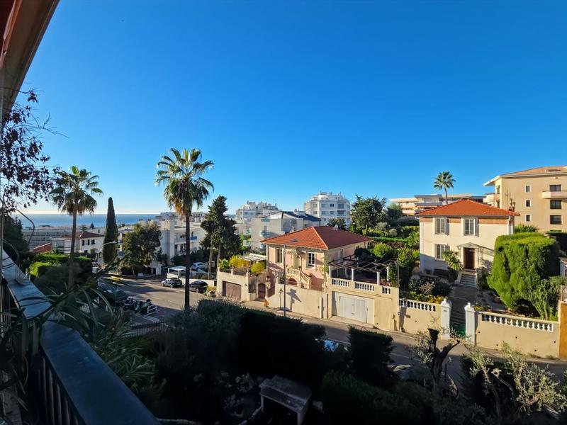 Appartement - 135 m² - 5 pièces