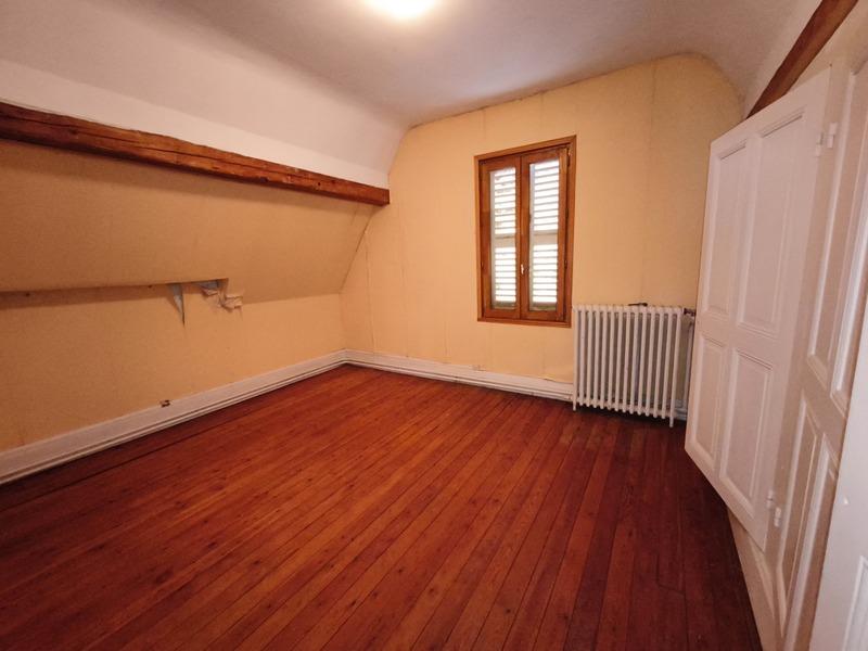 Villa - 232 m² - 9 pièces