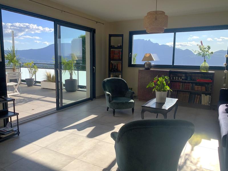 Appartement - 107 m² - 4 pièces