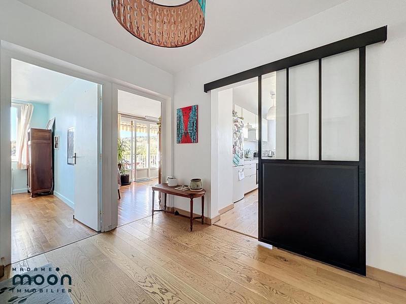 Appartement - 76 m² - 4 pièces