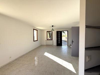 Maison - 68 m² - 4 pièces