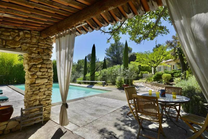 Maison - 167 m² - 5 pièces