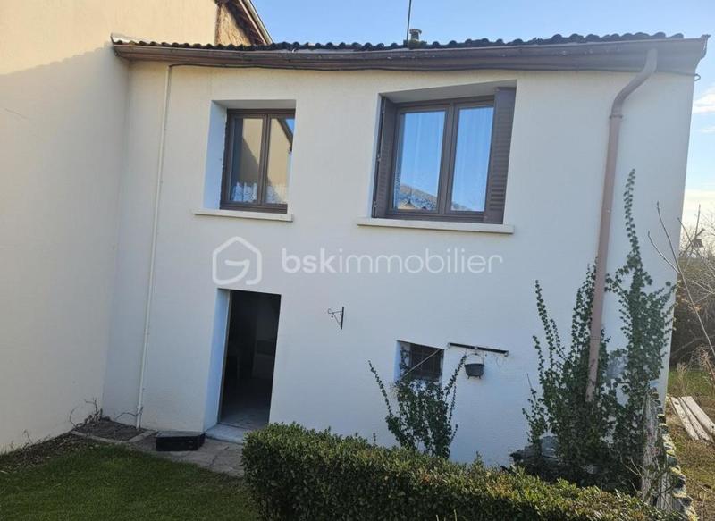 Maison de village - 92 m² - 4 pièces