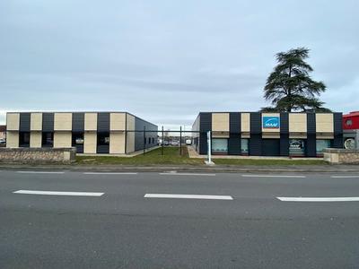Local commercial - 235 m²