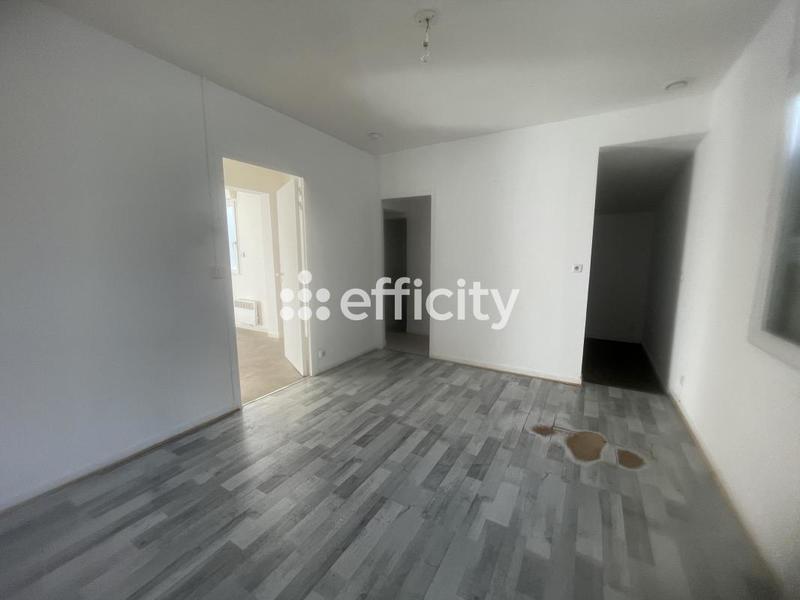 Immeuble - 85 m² - 4 pièces