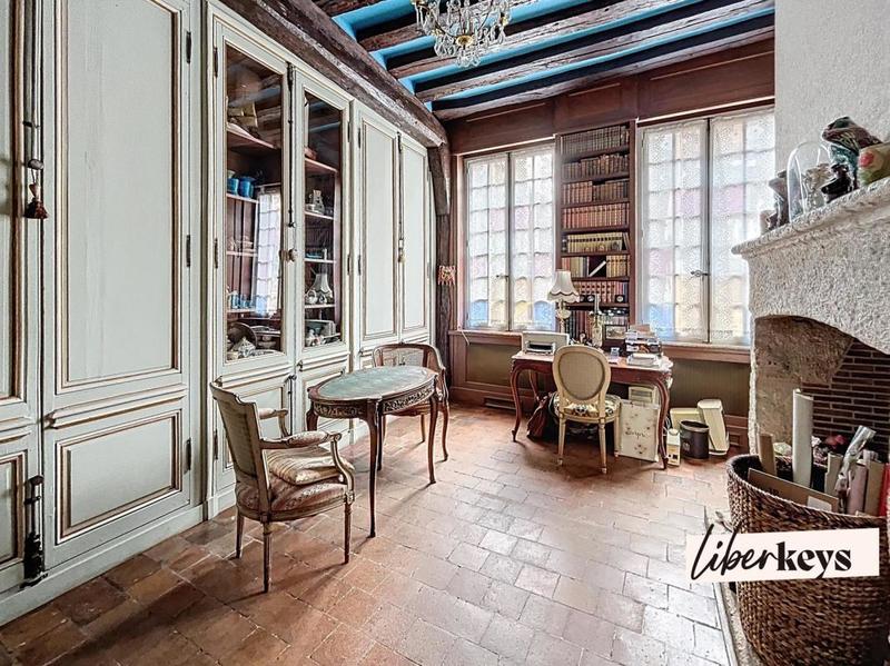 Maison bourgeoise - 264 m² - 9 pièces