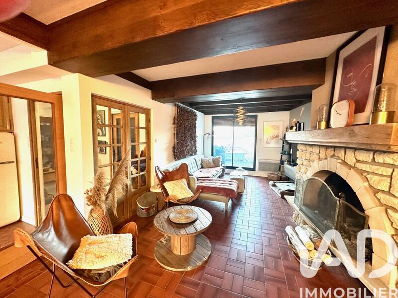 Appartement - 85 m² - 3 pièces