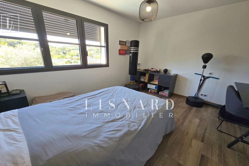 Maison - 145 m² - 4 pièces