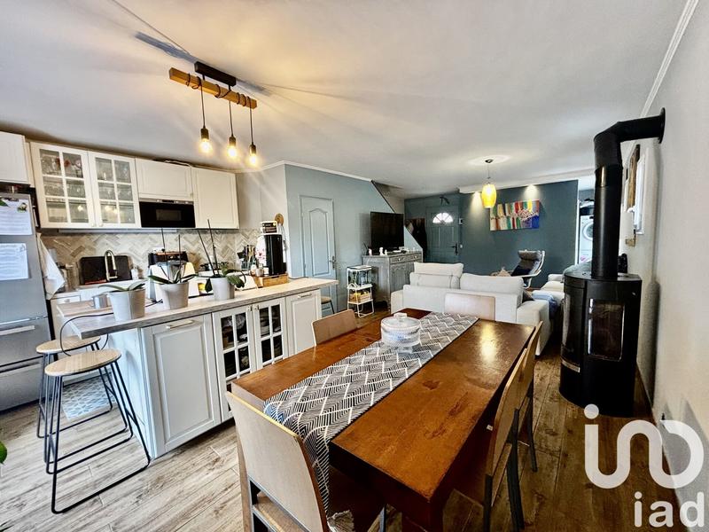 Maison - 85 m² - 3 pièces