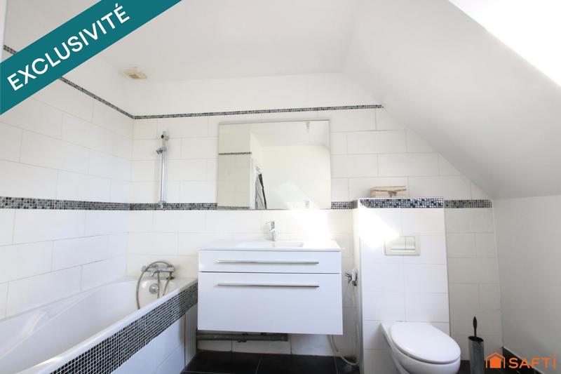 Maison - 111 m² - 7 pièces