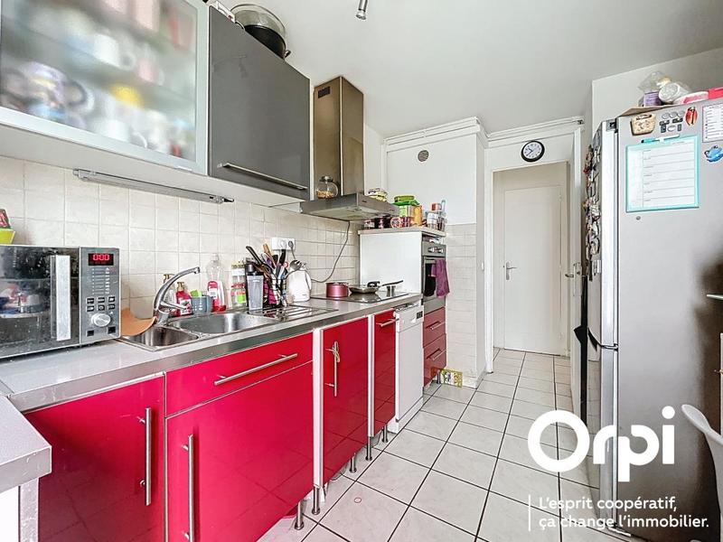 Appartement - 110 m² - 5 pièces