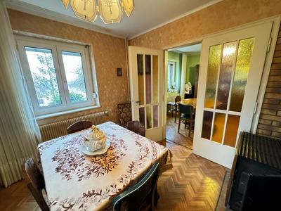 Maison - 107 m² - 6 pièces