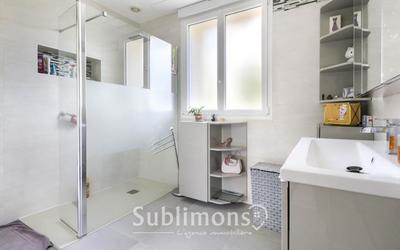 Maison - 158 m² - 6 pièces