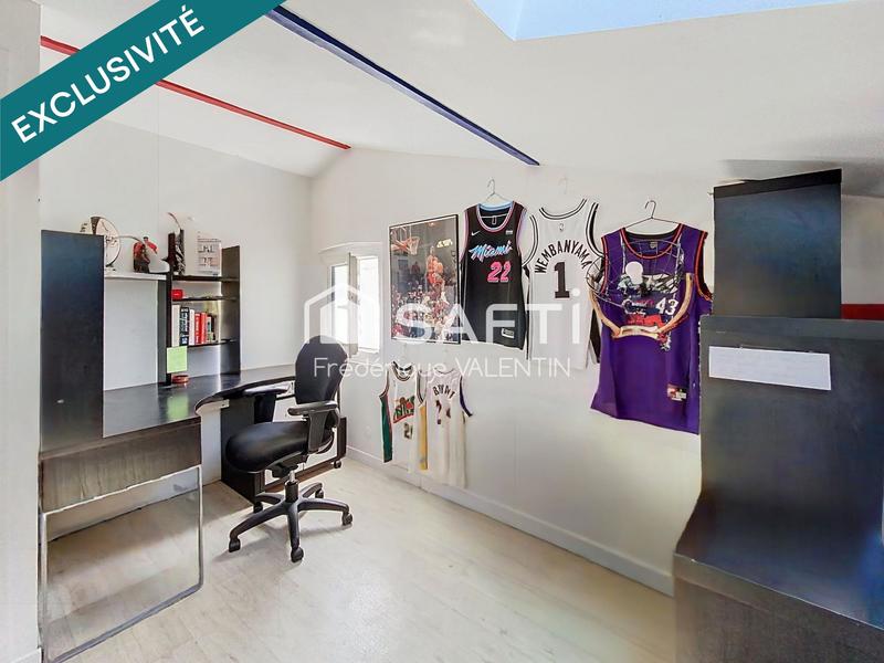 Maison - 101 m² - 5 pièces