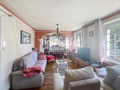 Maison - 107 m² - 6 pièces