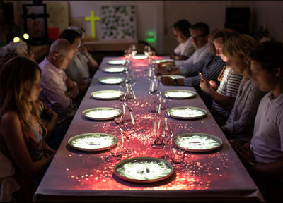 Dîner insolite Opus Expérience : gastronomie et symphonie visuelle au Cloître des Récollets