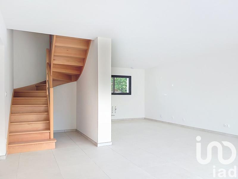 Maison - 106 m² - 5 pièces