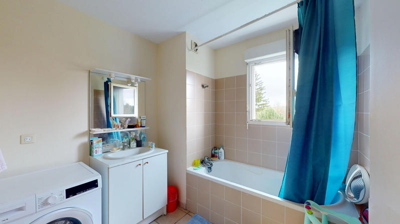 Appartement - 75 m² - 4 pièces