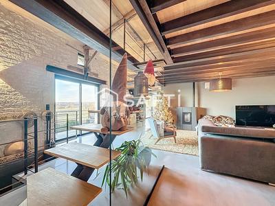 Maison - 192 m² - 5 pièces